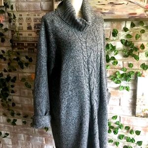 Black Friday sale $8| Cozy sweater dress